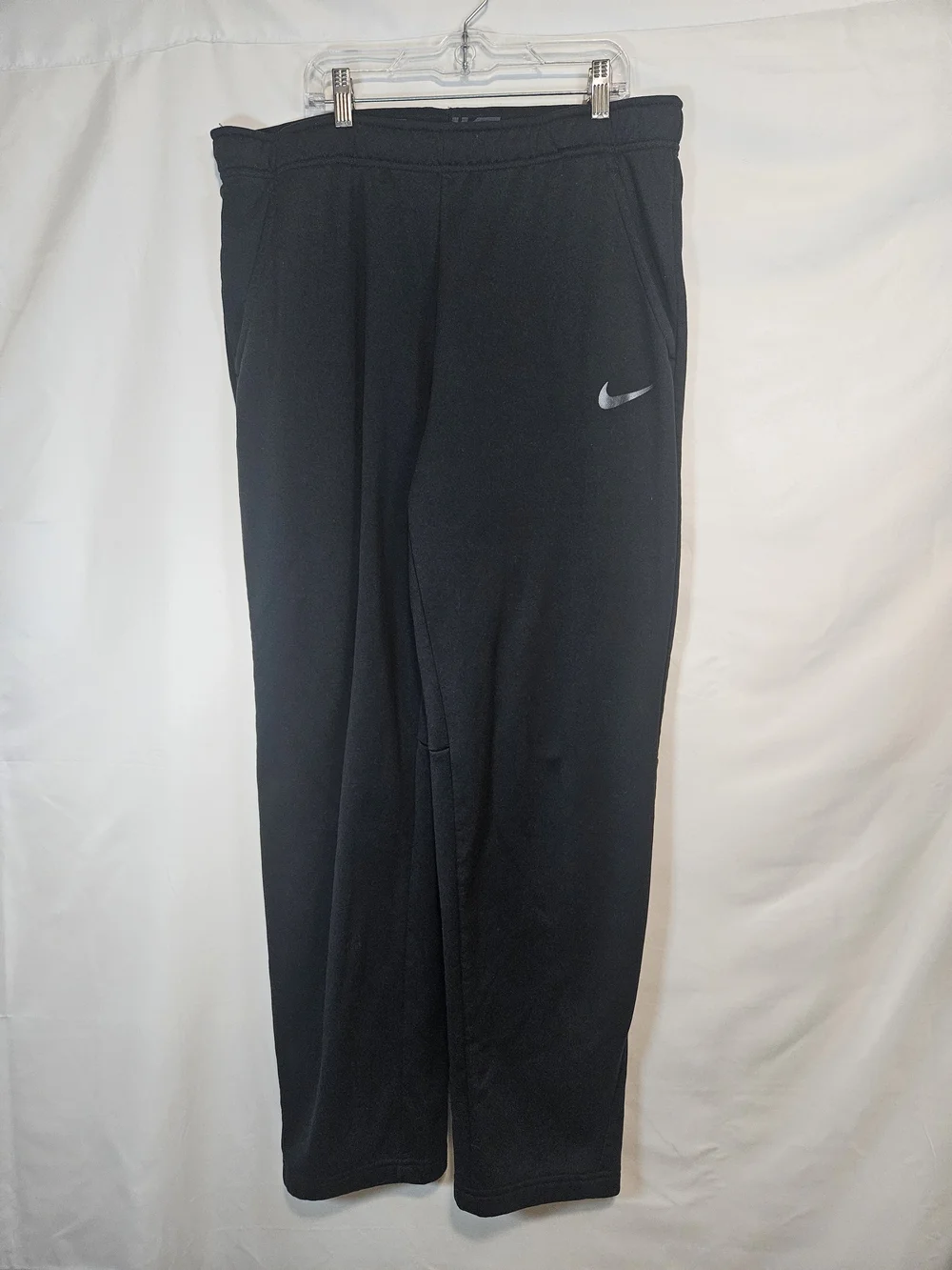 Nike Men’s Black Jogger Sweatpants with Silver Swoosh
